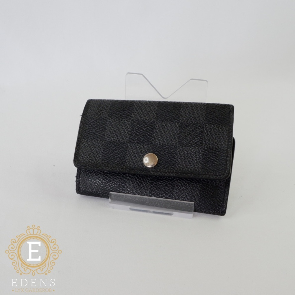 •Authentic Louis Vuitton Multicles 6•